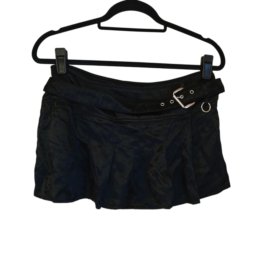 Vintage Rampage Black Satin Mini Skirt Buckle Waist 90s Y2K Office Siren 9 - Picture 4 of 11